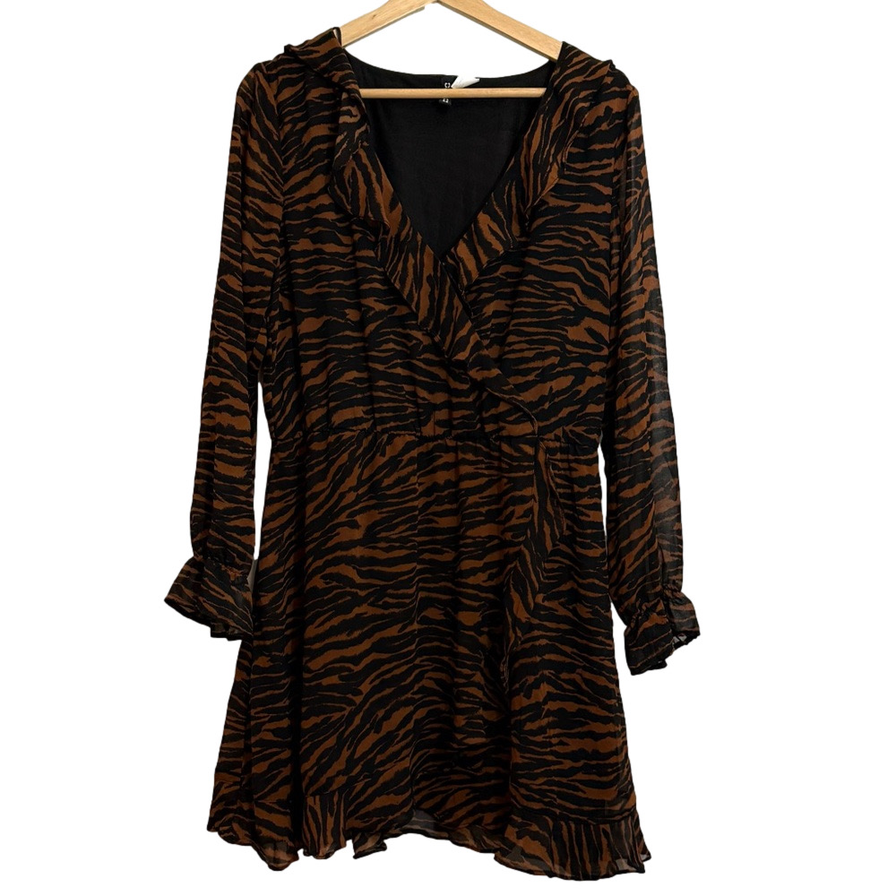 H&M divided women’s animal print long sleeves overlapping midi dress size 12